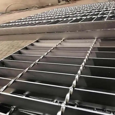 TP043 Custom Walkway Stainless Bar Grating 150mm*1550mm Hot Dipped Galvanized Steel