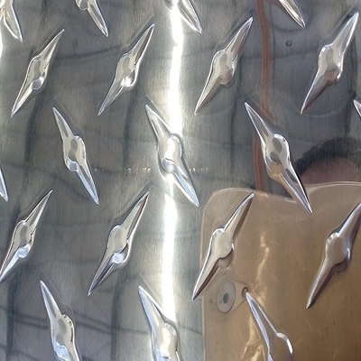 Thickness 0.2-300mm Embossed Five Bar 5754 Aluminum Diamond Tread Plate Sheet 5052 3003 2024 Aluminum Coil