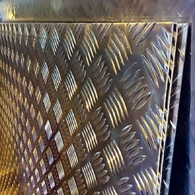 Bright Finish Diamond Aluminum Plate Coil 3003 Aluminium Alloy Sheet Embossed 5052 5754 Mill Surface Checker Plate