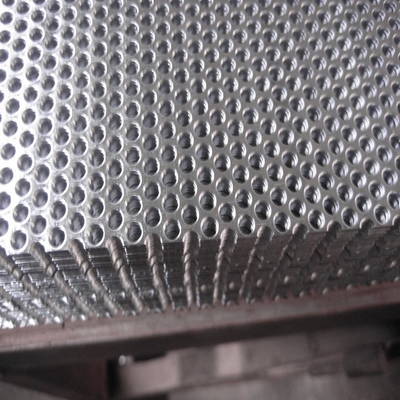 1060 3003 5052 6061 6082 Perforated Metal Sheet for Wire Mesh Square Hole Production