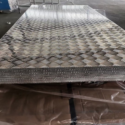 3003 5052 Grade Five Bar Aluminum Alloy Plate for Dog Box Fabrication Tread Sheet