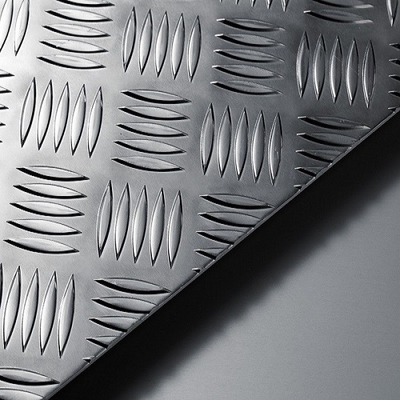 3003 5052 Diamond Tread Plate Coil Aluminum Checkered Sheet Width 30mm 2300mm