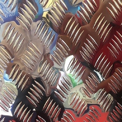 3003 5052 Embossed 5 Bar Diamond Checkered Aluminum Sheet Plate Alloy 1060 6061 Sheet Coil