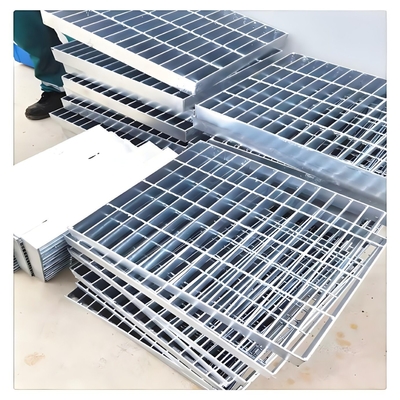 TP077 Prefabricated Aluminum Stair Treads and Risers with Weather-resistant Coating