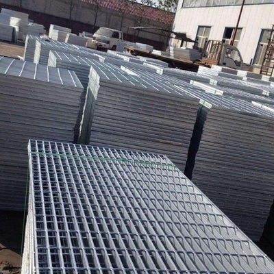 Grating Galvanized 3X24 FT Hot DIP Galvanized 38X5mm Bar Grating for Catwalk Anti-Slip Aluminum Rooftop Walkway Safety Grating