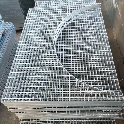 Grating Galvanized 3X24 FT Hot DIP Galvanized 38X5mm Bar Grating for Catwalk Anti-Slip Aluminum Rooftop Walkway Safety Grating